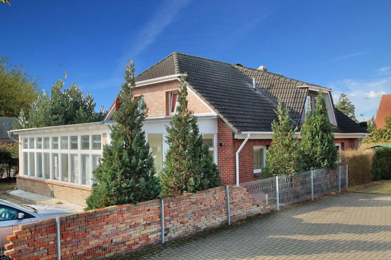 Urlaub Im Wintergarten Rostock-Lichtenhagen-Dorf Apartment ภายนอก รูปภาพ